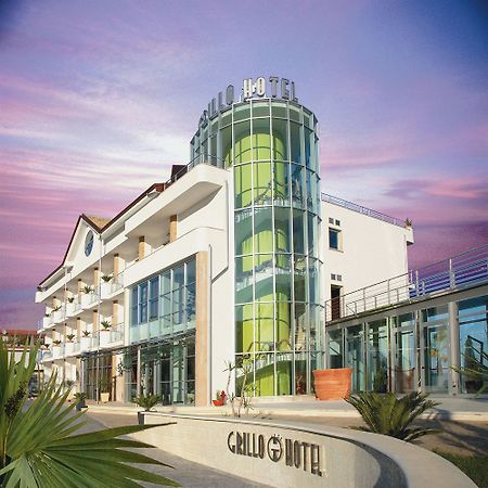 Grillo Hotel 阿门多拉拉 外观 照片