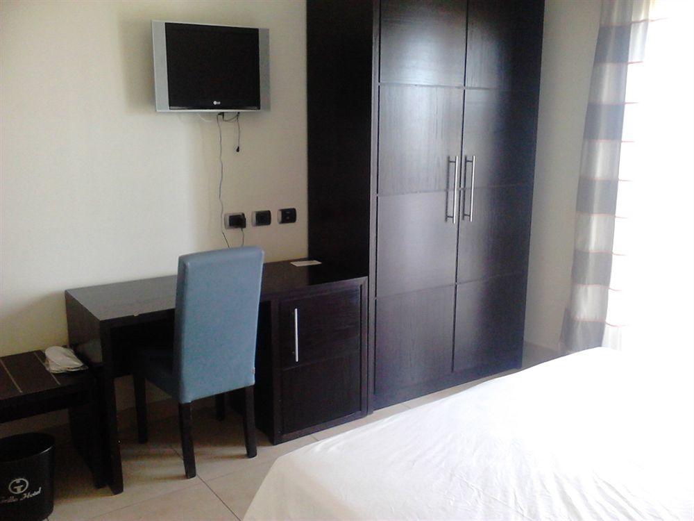 Grillo Hotel 阿门多拉拉 外观 照片